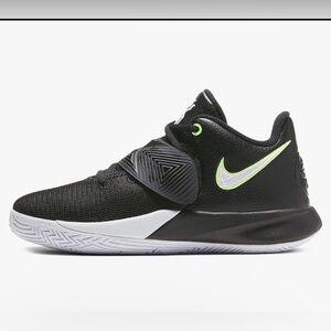 Nike Kids Sneakers Black and White